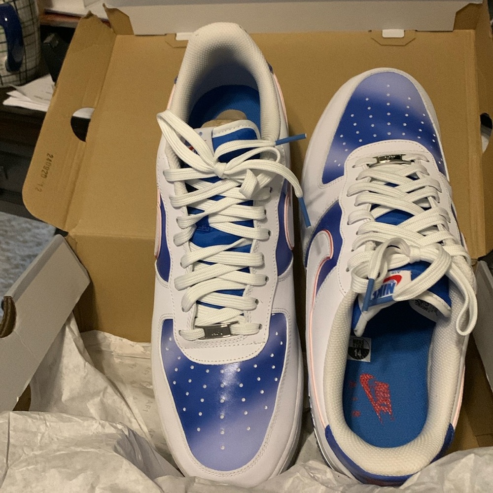 Air Force 1.  07